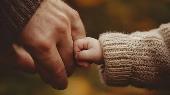 Contribution à l'entretien et à l’éducation des enfants : peut-on réclamer des années d'impayés à l'autre parent ?