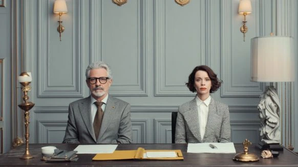 Les donations au profit du conjoint sont-elles automatiquement révocables en cas de divorce ?